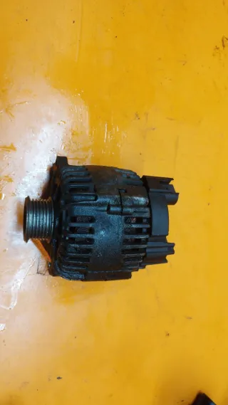 03C903023H  Генератор Volkswagen Jetta 5 1.4л TSI Арт 01014035v3, вид 2