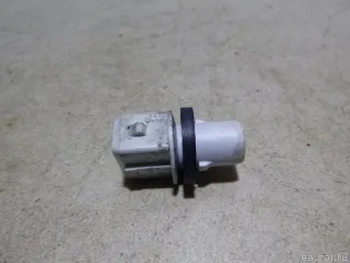 8113852570 Toyota Патрон лампы фонаря Scion xA Арт E14894640