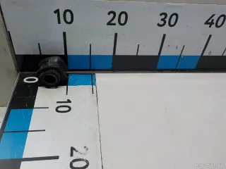 4881842040 Toyota Втулка (сайлентблок) заднего стабилизатора Toyota Rav 4 5 Арт E51789920, вид 3