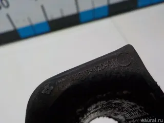 4881842040 Toyota Втулка (сайлентблок) заднего стабилизатора Toyota Rav 4 5 Арт E51789920, вид 8