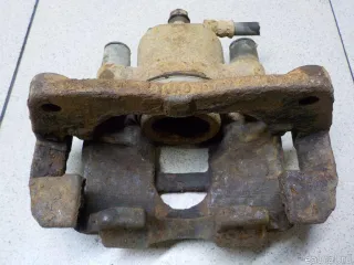 477300D070 Toyota Суппорт тормозной передний правый Toyota Yaris 3 Арт E31442477, вид 4