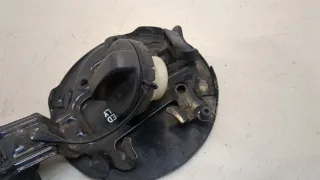 7735076010 Лючок бензобака черный Lexus CT Арт 20328406, вид 3