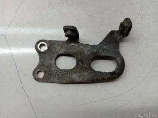 1000695F0A Nissan Кронштейн (сопут. товар) Nissan Almera G15 Арт E90426840, вид 1