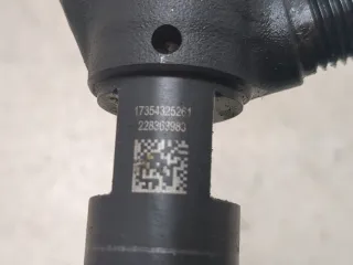 04B130277J Форсунка Skoda Rapid Арт 20328360, вид 2