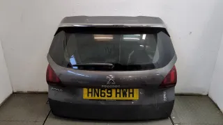 96780697ZD Обшивка крышки багажника Peugeot 2008 Арт 11364472, вид 1