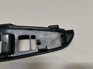 E221684L1 Mazda Накладка блока управления стеклоподъемниками Mazda CX-7 Арт E22915856, вид 5