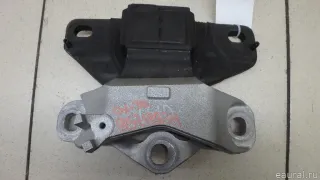 BDGH39070 Mazda Опора КПП правая Mazda 3 BP Арт E95719834, вид 1