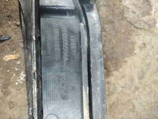 8E0805594A Передняя панель крепления облицовки (телевизор)   Audi A4 B6 Арт A4B65543, вид 1