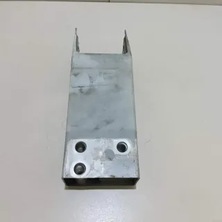  Кронштейн усилителя переднего бампера Jaguar XE 1 restailing Арт E23435369