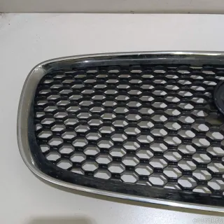 T2H3986 Jaguar Решетка радиатора Jaguar XF 260 Арт E23746662, вид 2
