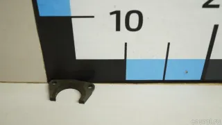 047109493 VAG Пластина крепежная Skoda Fabia 1 Арт E60511388, вид 1