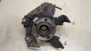 6Q0407256AC Кулак поворотный передний правый Skoda Fabia 2 Арт 11370462, вид 1