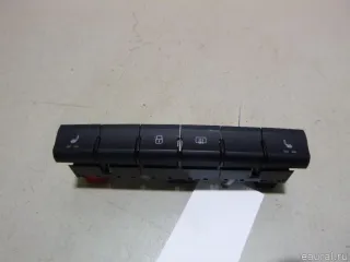 5JA927132AJ VAG Блок кнопок Skoda Rapid Арт E14916771