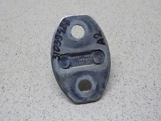 8Z0837033 VAG Ответная часть замка двери Audi A2 Арт E31039488, вид 3