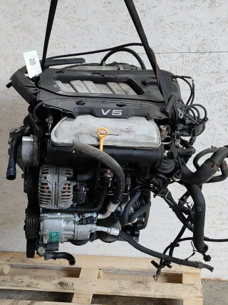 AGZ Двигатель Volkswagen Golf 4 Арт 51794, вид 2