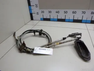93181107 GM Трос стояночного тормоза Opel Vectra C  Арт E48425794