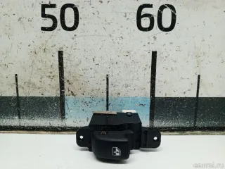 9358026100 Hyundai-Kia Кнопка стеклоподъемника Hyundai Santa FE 4 (TM) restailing Арт E31560891