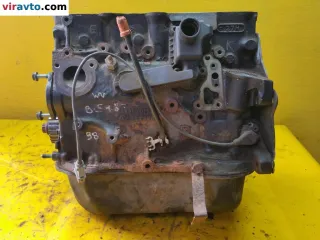 0681030211 Блок цилиндров Volkswagen Passat B5 Арт 150060, вид 1