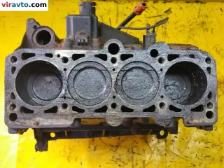 0681030211 Блок цилиндров Volkswagen Passat B5 Арт 150060, вид 2