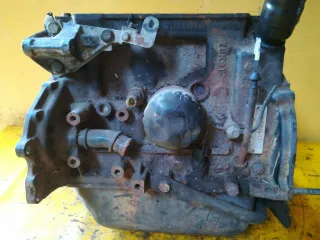 F3NL740 Блок цилиндров Renault 19 1 Арт 150723, вид 1