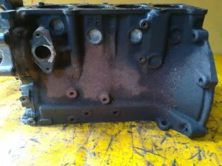 FP Блок цилиндров Mazda 626 GE Арт 150958, вид 1