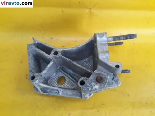 Кронштейн двигателя Audi 80 B4 1993г.  - Фото 2