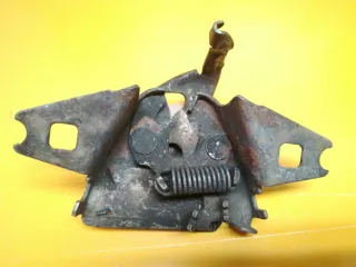 867823509 Замок капота Volkswagen Passat B4 Арт 166035, вид 2