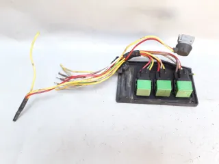 1830913016 Блок реле Citroen Xsara Picasso Арт 176516, вид 1