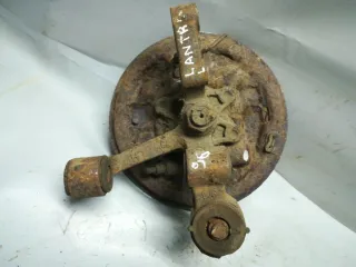  Цапфа задняя левая (ось ступицы) Hyundai Lantra 2 Арт 190558, вид 2