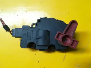 K9749005 Моторчик заслонки печки Audi A4 B8 Арт 201012, вид 2