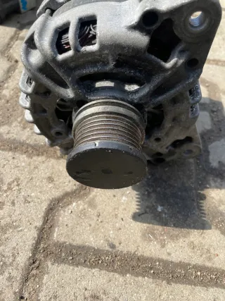 03L903017E Генератор Audi A4 B8 Арт AL13989015127, вид 2