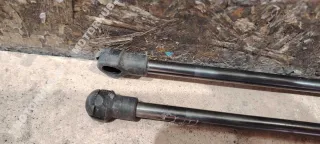 90450JD01C Амортизатор крышки багажника (3-5 двери) Nissan Qashqai 1  Арт 00118278, вид 5