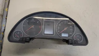 8E0920930TX Щиток приборов (приборная панель) Audi A4 B7 Арт 20245030, вид 1