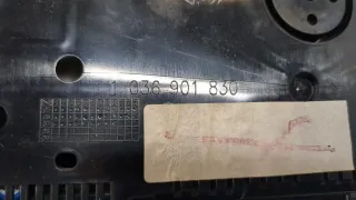8E0920930TX Щиток приборов (приборная панель) Audi A4 B7 Арт 20245030, вид 3