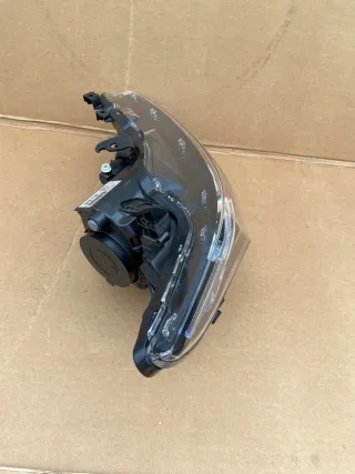 81110-02K30 Фара передняя (комплект) Toyota Auris 2 Арт AL13949819697, вид 4