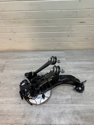 Кулак задний правый BMW X1 F48 Арт AL14098519853_2, вид 1
