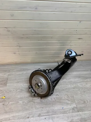  Кулак задний правый BMW X1 F48 Арт AL14098519853_2, вид 4