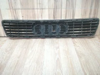 Решетка радиатора Audi A4 B5 1999г. 8D0853651 - Фото 2