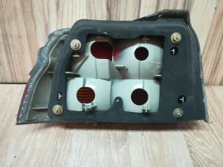 93AG13A602 Фонарь задний правый Ford Escort 6 Арт 1_2127, вид 2