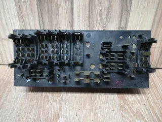 443941822A Блок предохранителей Audi 80 B4 Арт 1_4525, вид 2