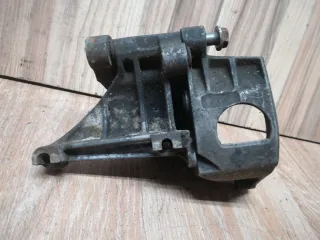 028145531C Кронштейн гидроусилителя Volkswagen Passat B3 Арт 1_5846, вид 2