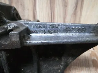 028145531C Кронштейн гидроусилителя Volkswagen Passat B3 Арт 1_5846, вид 4