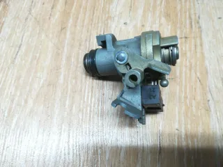 8E0827573 Замок багажника Audi A4 B6 Арт 1_8101, вид 2