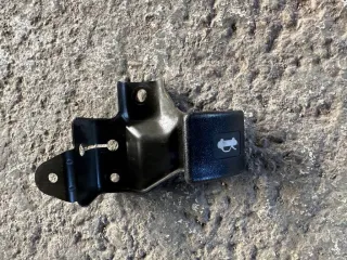  Кнопка открытия капота Nissan X-Trail T30 Арт 2000000030145, вид 1