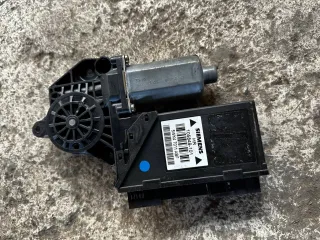 130821766 Моторчик стеклоподъемника задний правый Audi A4 B6 Арт 2000000030791, вид 2