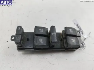 1J4969867B Блок кнопок управления стеклоподъемниками Volkswagen Golf 4 Арт 55078310