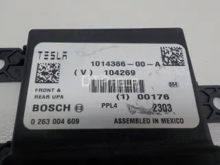 101438600A Блок управления парктроником Tesla model S Арт AM100440406, вид 3