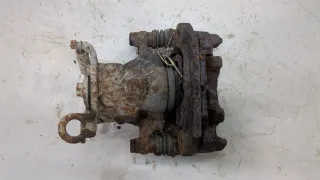 1478337,R98AX2552AA,1075557,98AB2B582AA Суппорт тормозной задний правый Ford Focus 1 Арт 20378244, вид 1