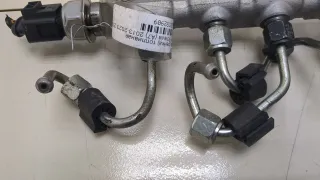 04L130089F Топливная рампа  Skoda Octavia A7 Арт 20382909, вид 2