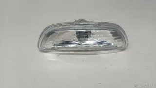 92304D8000 Hyundai-Kia Повторитель на крыло правый белый Kia Rio 4 Арт E103103359, вид 2
